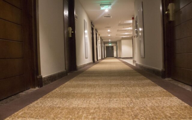Dhiafat Al-Raja Hotel