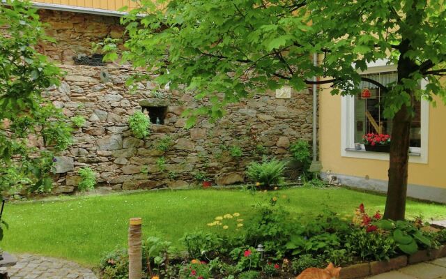 Alluring Holiday Home in Annaberg - Buchholz near Nightlife