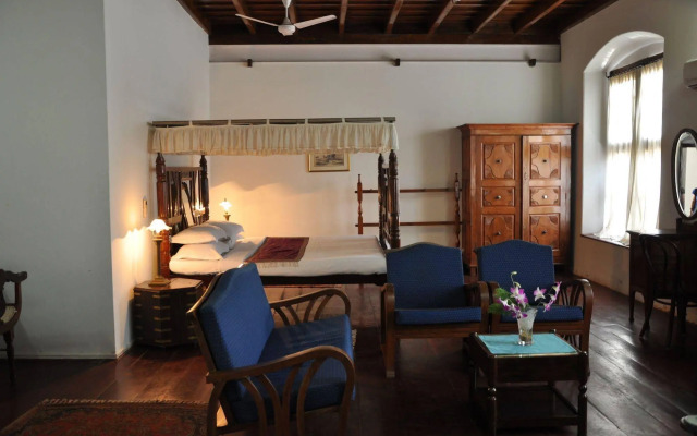 The Old Courtyard Hotel
