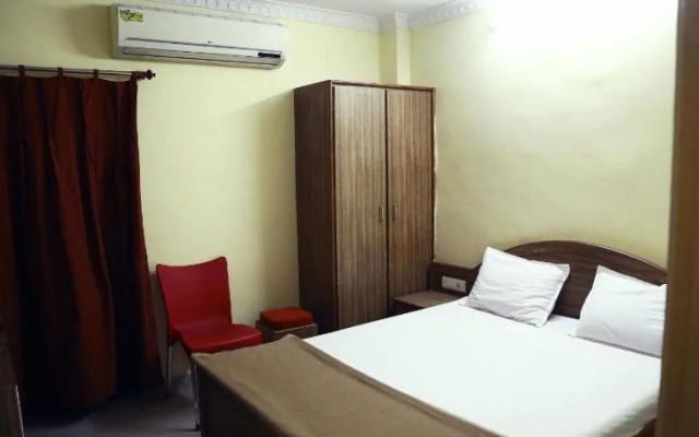 Sai Balajee's Oriental Hut