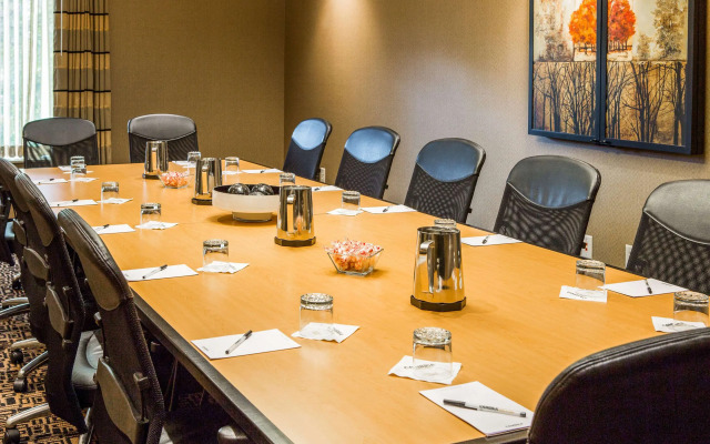 Cambria Hotel Raleigh - Durham Airport