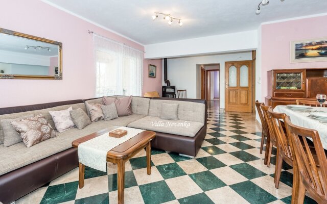 Apartments Babic
