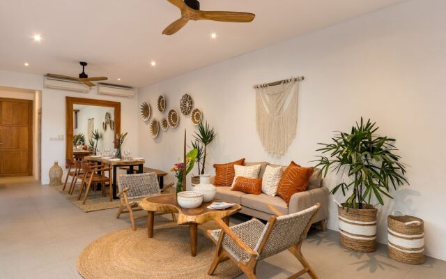 Beautiful Boho-chic 4br Tropical Villa in Pererenan Canggu
