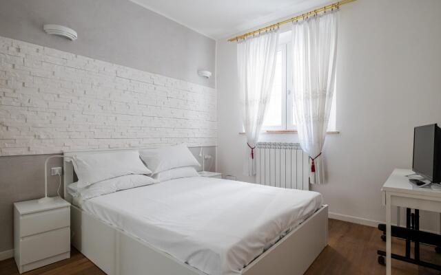 XVI Charm Apartment by Wonderful Italy