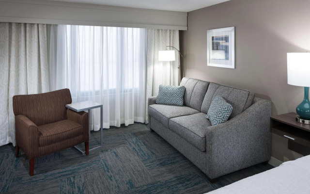 Hampton Inn St. Louis-Downtown (At the Gateway Arch)