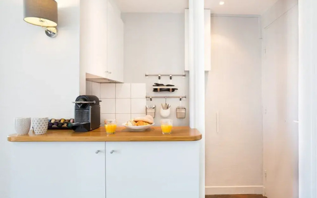 Central Nest - Republique