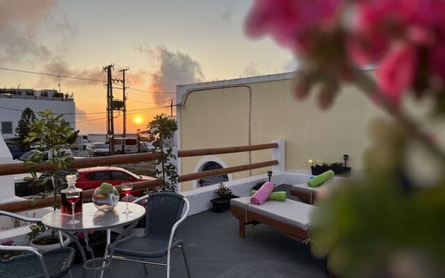 Villa Sertis Santorini