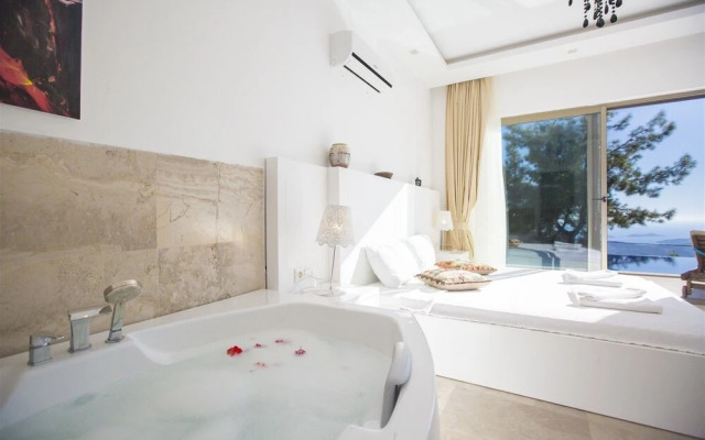 Villa Islamlar House by Akdenizvillam