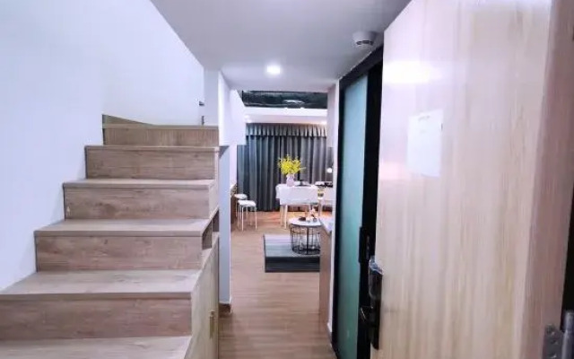 Shenzhen Hanyu loft apartment