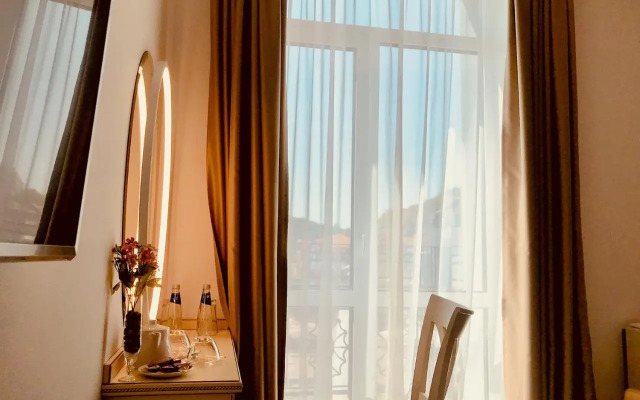 Atlas House Luxury Suites