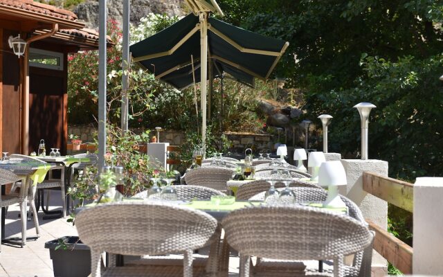 Hôtel Arena Restaurant Le Refuge