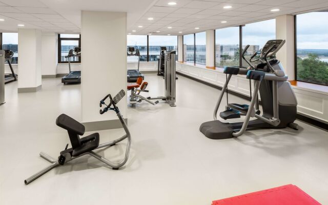 NH Luxembourg Airport