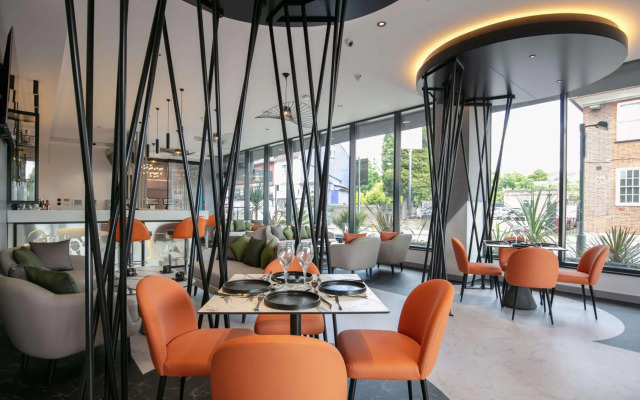 Spark by Hilton Luton