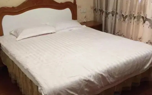 Junhai Business Hotel