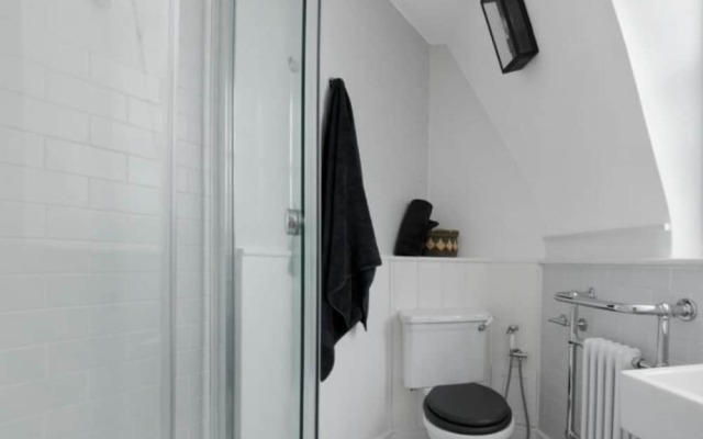 Centrally Located, Stunning 3bed 2bath, SE1
