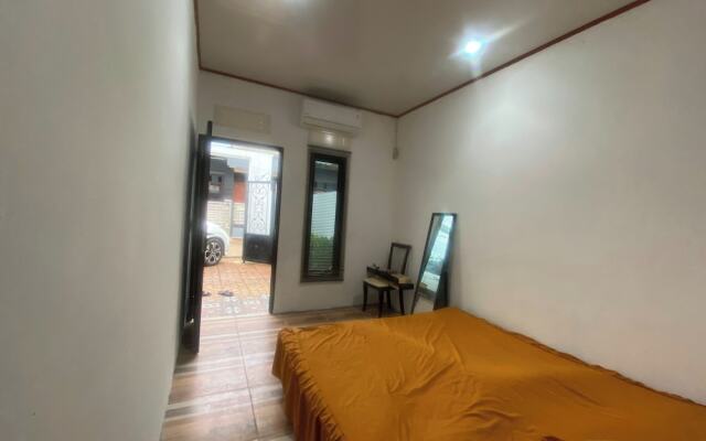 EXPRESS O 92147 Nia Residence