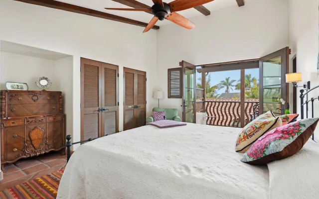 Casa de Lujo - Spanish Seaside Retreat