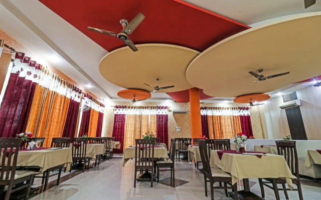 OYO 18465 Hotel Nestway