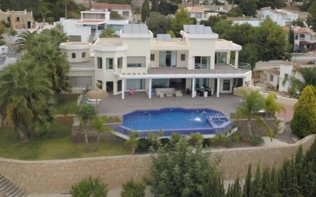 Villa With Pool and hot tub in Benissa, Alicante