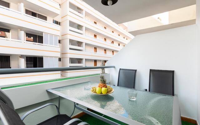 Home2Book Las Américas Bright Apartment