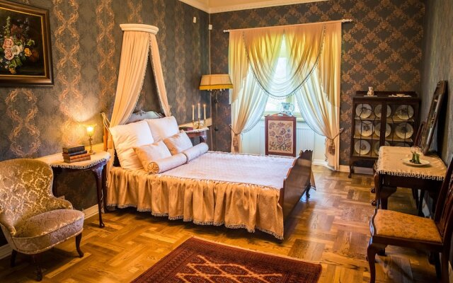 Pakruojis Manor's Palace Boutique Hotel