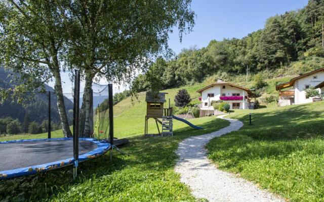 Schoenau Bio & SPA Family Apartments