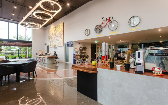 Tour De Phuket Hotel