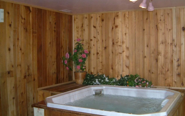 McIntosh Country Inn & Conference Centre in Canada