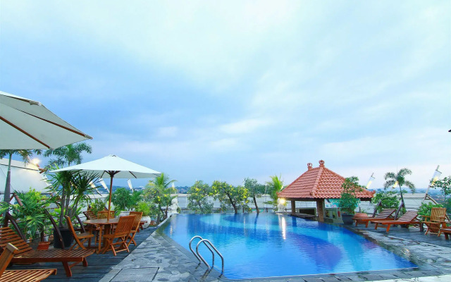 Grand Arkenso Parkview Hotel