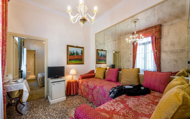Palazzo Odoni