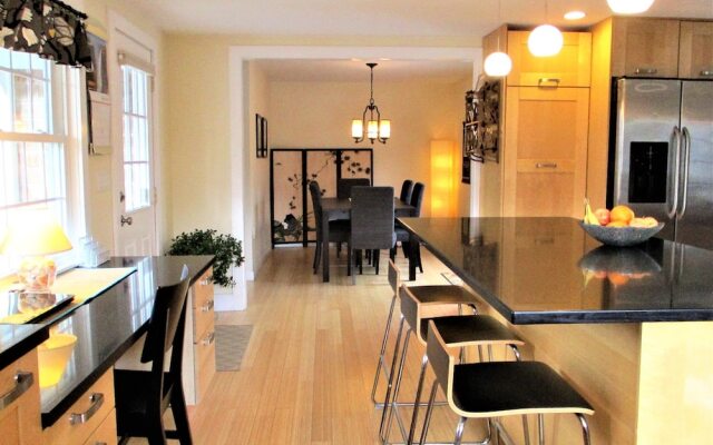 279 Alden - 3 Bedroom House