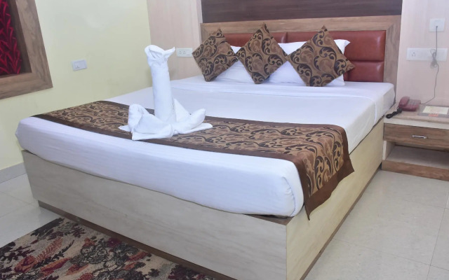 Hotel Arya Palace