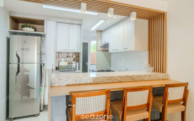 Apt w/ Pool and 2 Suites in Guarajuba Tra0014