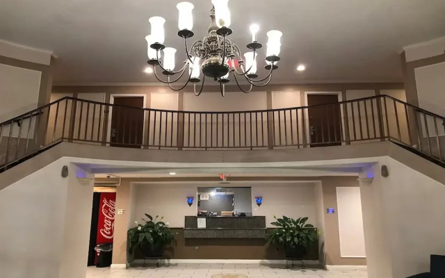 Regency Inn & Suites Houston East I 10