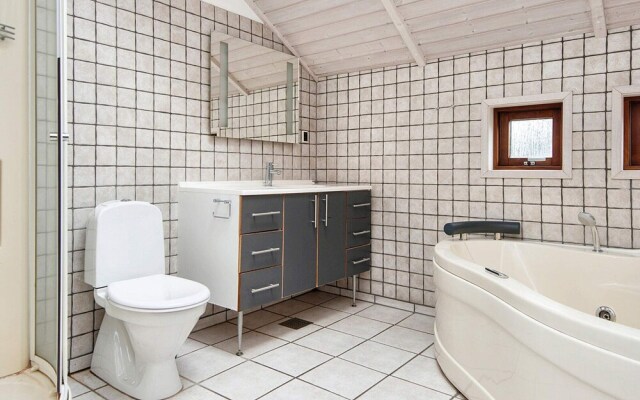 8 Person Holiday Home in Aabenraa