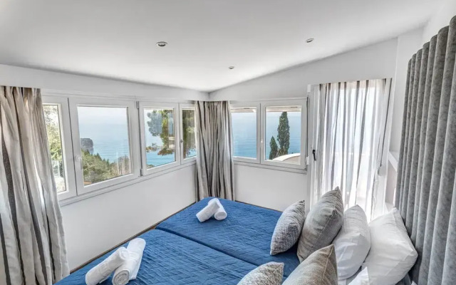 Ocean View - Luxury Villa Nefeli