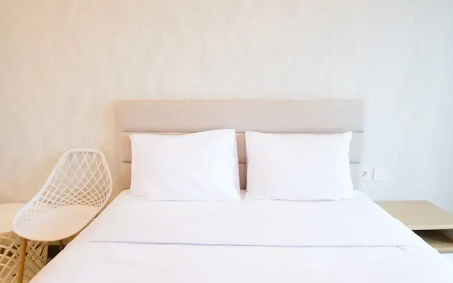 Cozy Stay Studio Connected With Mall At Supermall Mansion Apartment