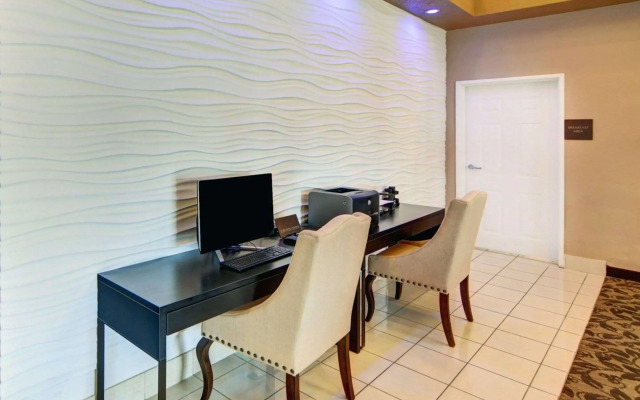 Comfort Suites Longview North