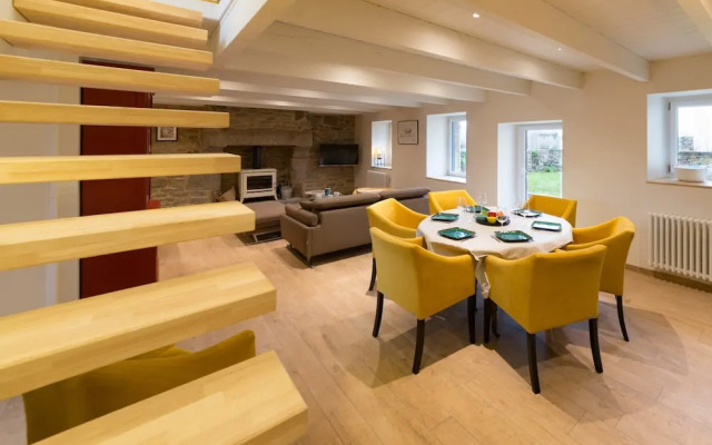 House in Lanildut Near Waterfront & Beaches