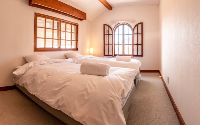 Kuma Lodge