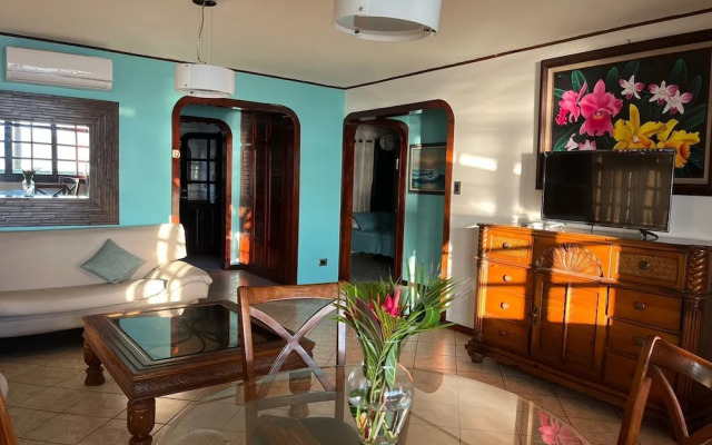 Casa de Playa - Playa Hermosa Jaco