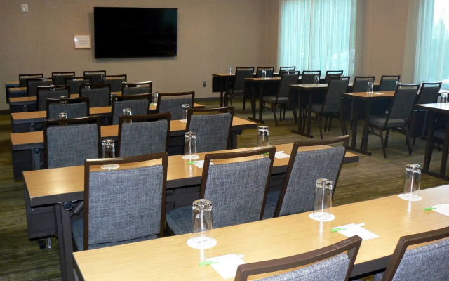 Courtyard by Marriott Portland Tigard
