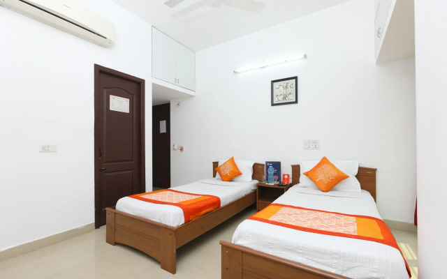 OYO 20004 SilverKey Kodambakkam