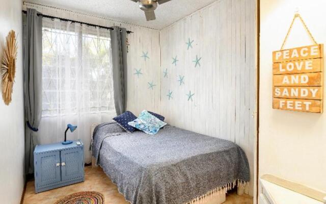 Lovely 3 bedroom beach house on a sandy beach
