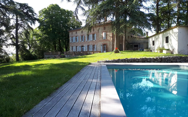 Le Jardin Des Cèdres