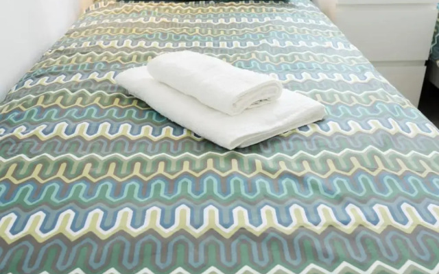 Modern Ensuite Rooms Near Balluta Bay