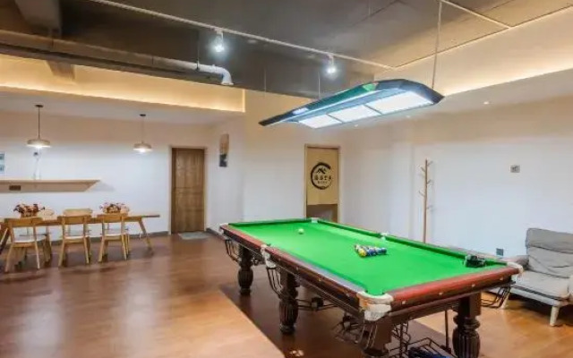 Dali li li wan xiang youth community hostel
