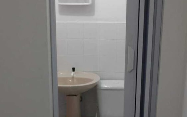 Hotel Space 4 U - Aeroporto Curitiba