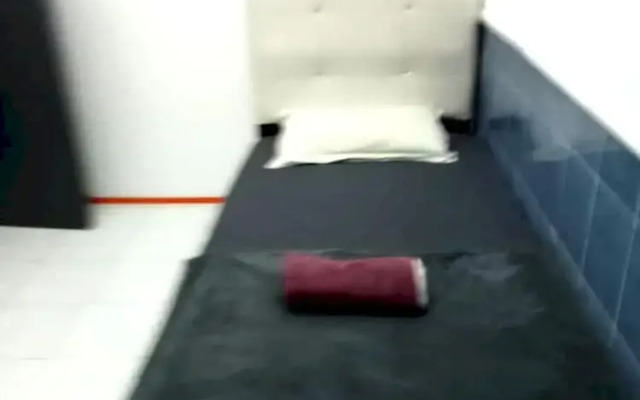 OYO HOME 90768 Flo Inn Motel