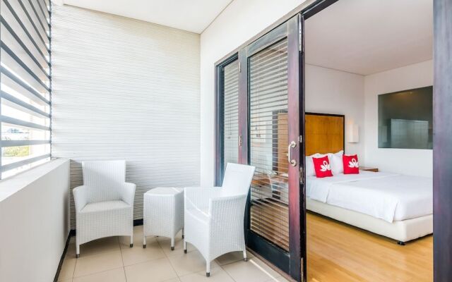 ZEN Rooms Kuta Beach Poppies Lane